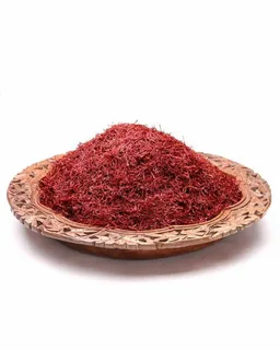 تصویر 4 از زعفران نرمه قائنات با رشته‌ های تازه و عطر مطبوع